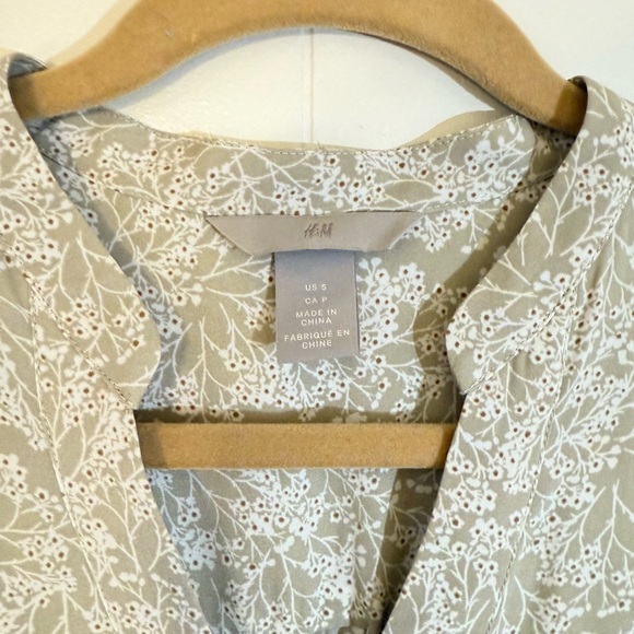 H&M Midi Dress - Picture 7 of 9